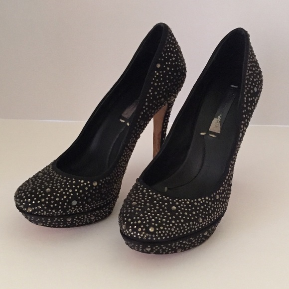 BCBGMaxAzria Shoes - 💕SOLD💕BCBGMAXAZRIA Black Rhinestone Pumps size 8